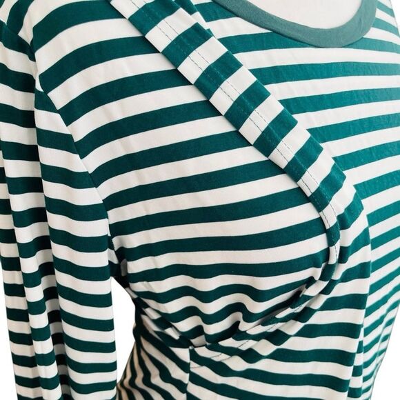 Ekouaer Striped Green and White Women's Nursing Top size M. - Picture 2 of 6